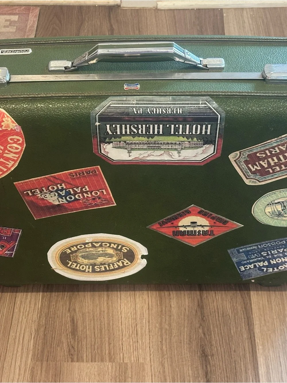 Vintage American Tourister Tiara Hard Shell Suitcase Green Luggage 24x17x7